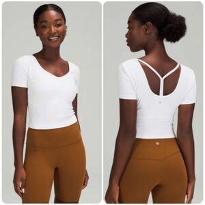 Lululemon Align Cropped Short Sleeve V- Neck T-Shirt in White - Size 4/6